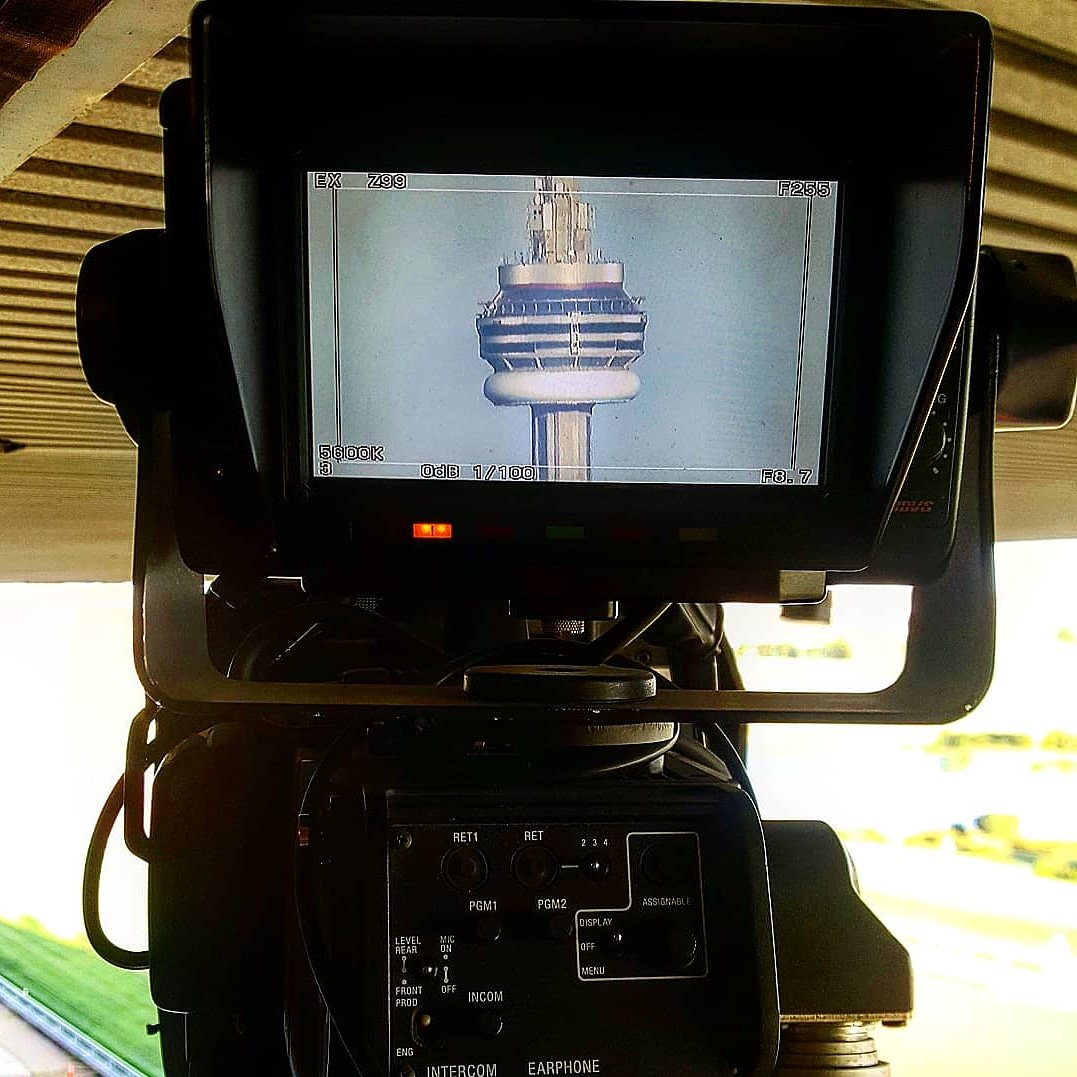 SuchateMadahar's tweet image. Taken from the DIGISUPER80 Camera Lens. #cameraoperation #digisuper80 #cameralens #CNtower #latourcn #torontoskyline #skyline #toronto #cityoftoronto