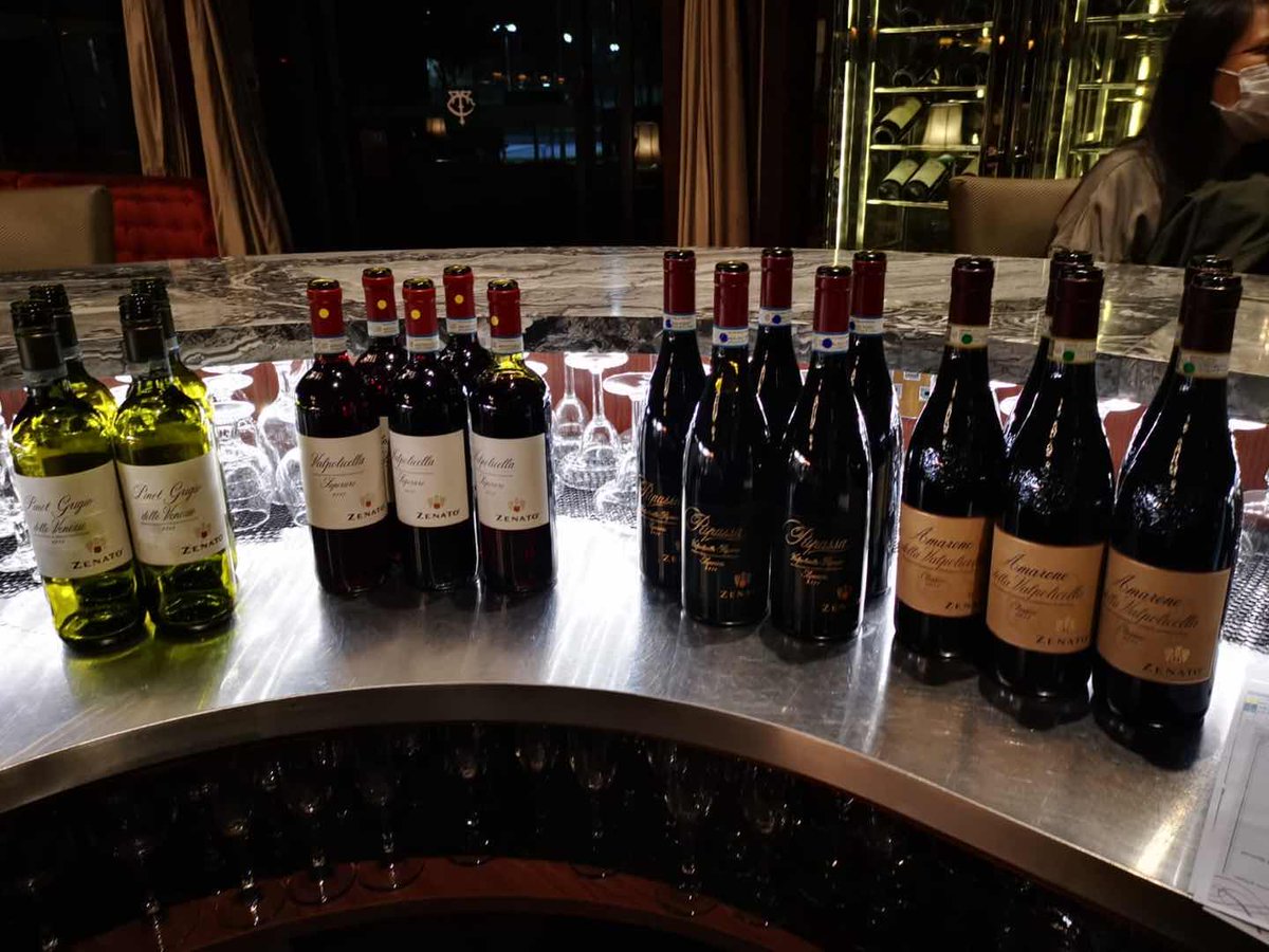 zenatowinery's tweet photo. Happy to announce our business reopening with Singapore 🇸🇬
after lockdown

Wine dinner @ #TanglinClub

#crystalwines

#zenatorestart #zenatotogether #zenatowinery https://t.co/RgdJcFby75
