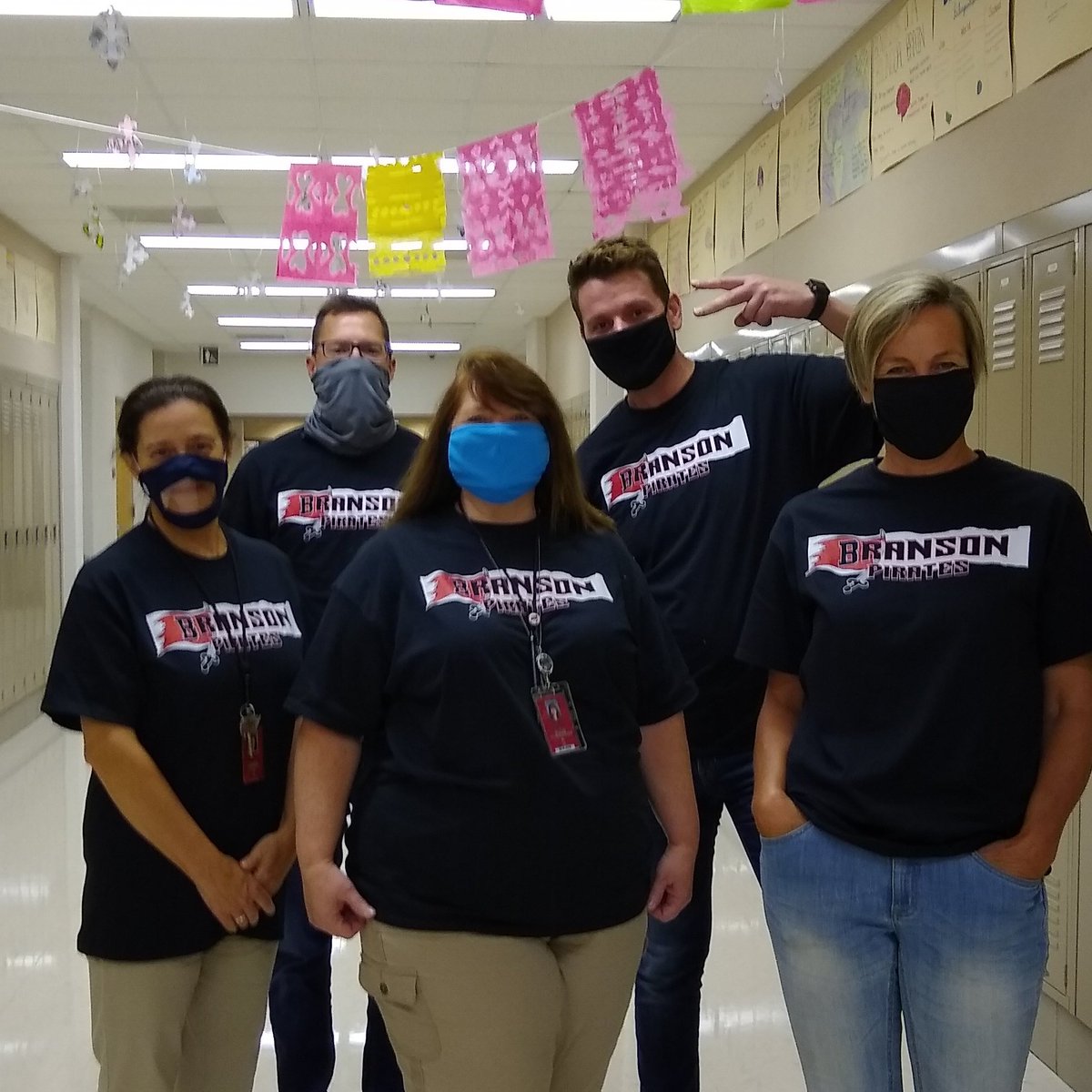 BHS World Languages tweet media