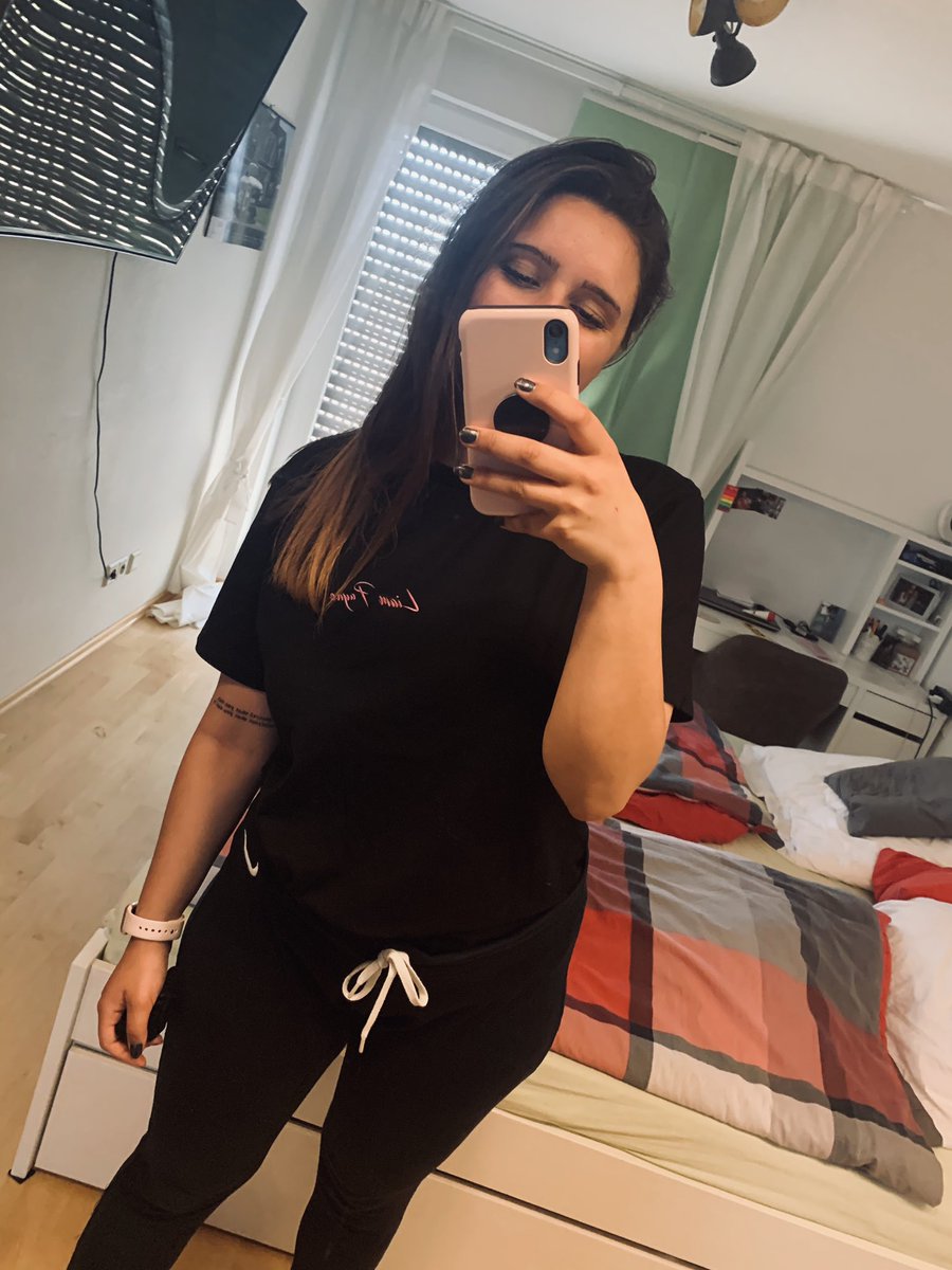 folktaymore's tweet image. 🎉 Liam Payne #LPshow Act 1 Giveaway 🎉 
Giving away the Liam Shirt that I bought just for u (you‘ll get the new one ofc) 🥳
Rules:
⁃mbf, like &amp;amp; RT
⁃comment smth. nice about liam
⁃it’s size M but definitely a bit bigger 

Ends when the shirt arrives 🥰(International)