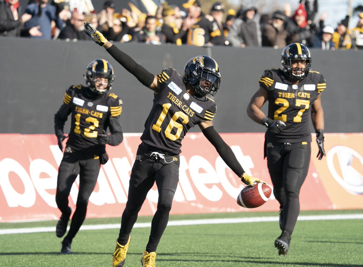 CFL's tweet photo. ON NOW: The 2019 Eastern Finals #CFLEncore https://t.co/Vp6Ny6z636