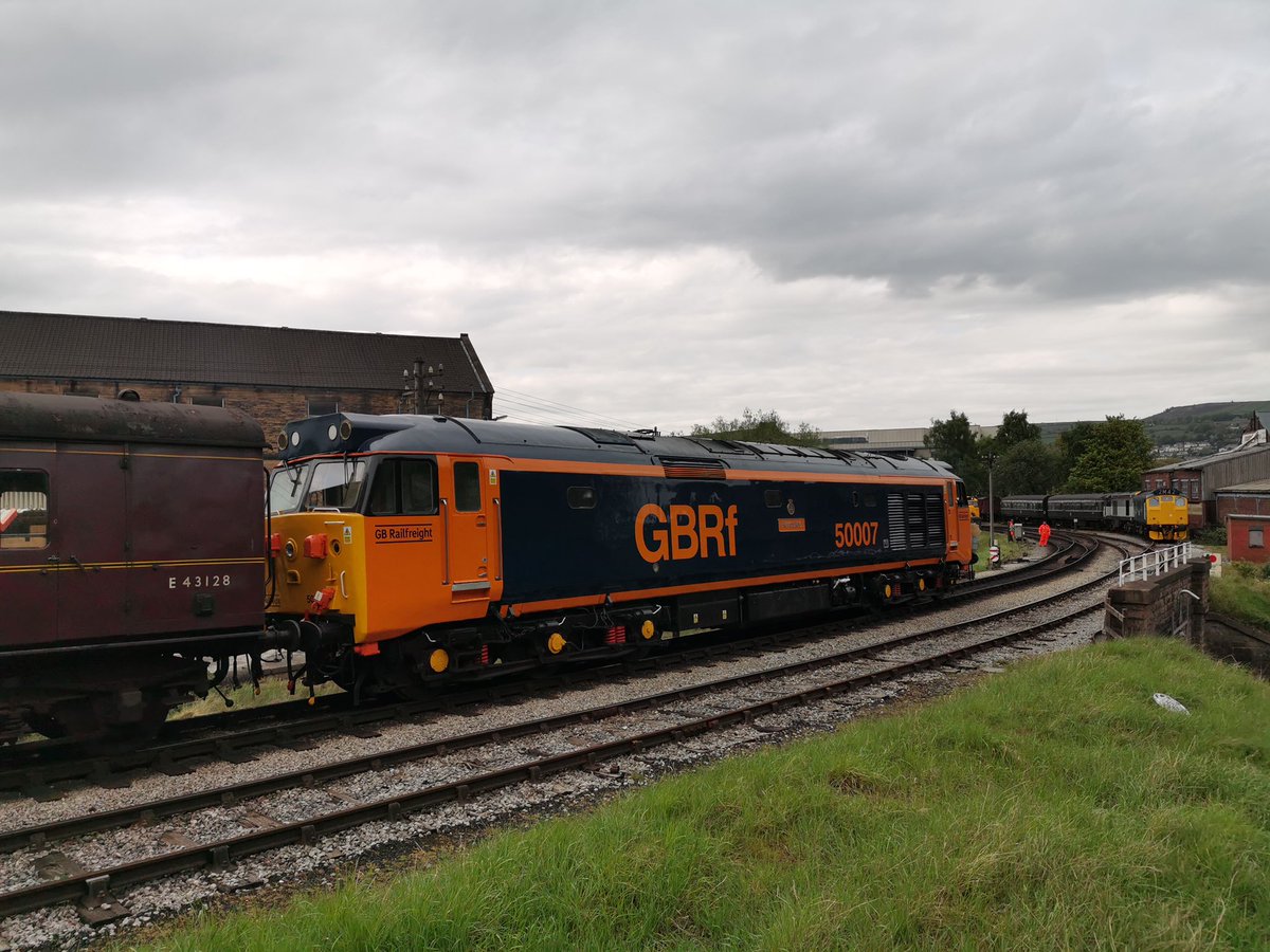 Vactastic at @WorthValley @SVRDiesels #class50