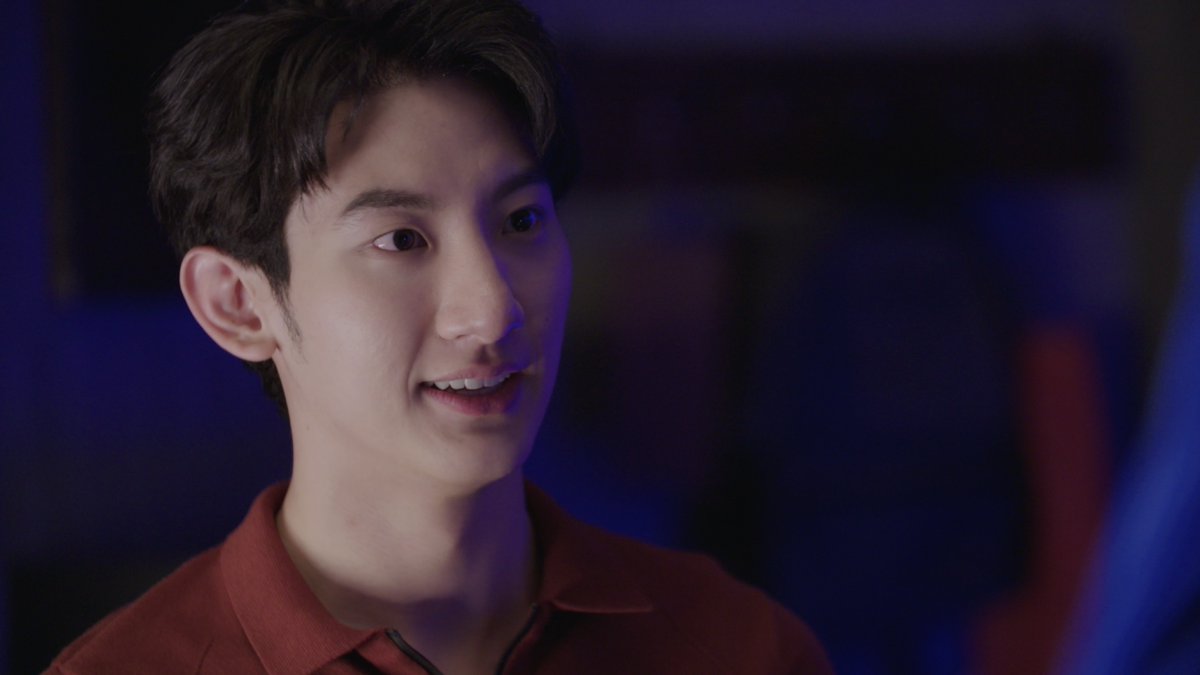 GMMTV's tweet photo. เซอร์ไพรส์เป็นปลาฉลาม น่ารักไหมพี่ไทป์ >/////////<

#ยังคั่นกูEP2 #Still2gether
#GMMTV #GMM25 
@Toptap_jirakit @mmikesiri https://t.co/PAyXgKydsV