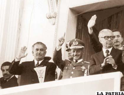 ElLaberinto20's tweet photo. #Undíacomohoy hace 49 años se iniciaba en #Bolivia la dictadura militar de #HugoBánzer.
#Bánzer https://t.co/7J0WkZqjWL