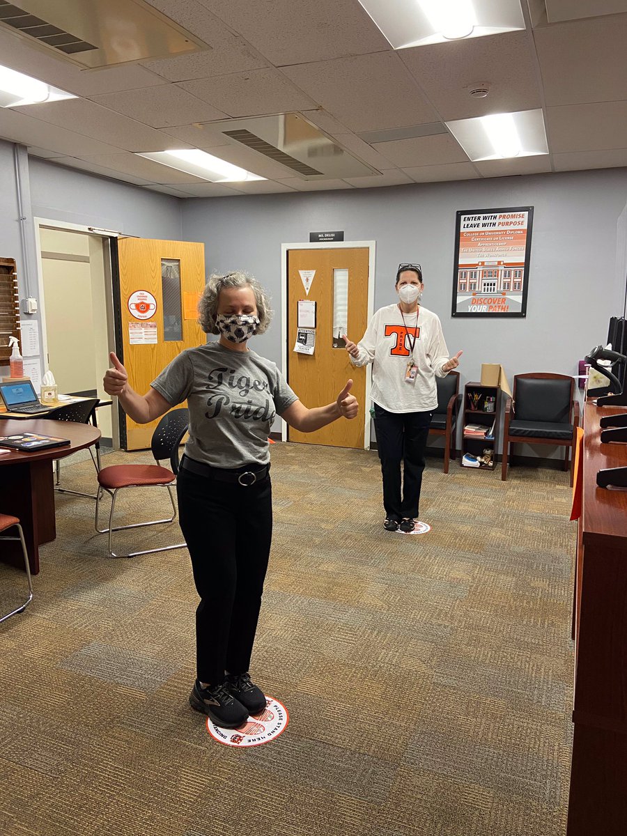 CLC Student Services tweet media