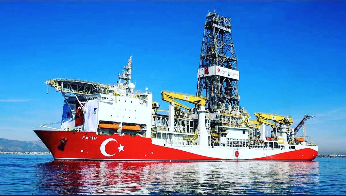 gencbasbaglar's tweet photo. Fatih Gemisinin Karadeniz'de keşfettiği doğalgaz rezervi ülkemiz ve milletimiz için hayırlı olsun.
Emeği geçenlerden Allah razı olsun.
 #doğalgaz https://t.co/BIZBoK5ge2
