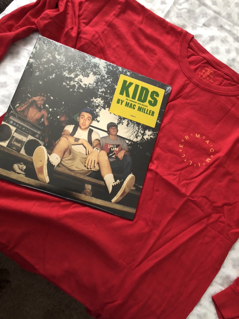 BurseDon_'s tweet image. My @MacMiller vinyl finally here!!🔥🙌🏾 s/o @RostrumRecords for continuing to bless us! #LLMAC 🙏🏾