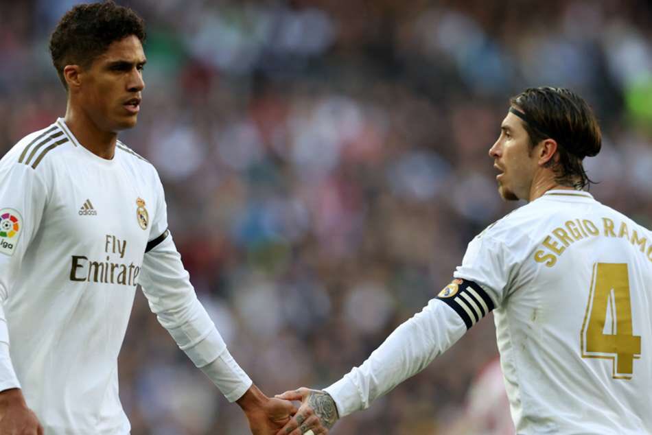 Players Analysed:1. Silva2. Ramos3. Varane4. Pique5. Gimenez6. Alaba7. de Ligt8. Bonucci9. Chiellini (18/19)10. Koulibaly11. Skriniar 12. de Vrij13. Romagnoli 14. Laporte15. Van Dijk16. Maguire17. Alderweireld 18. Zouma