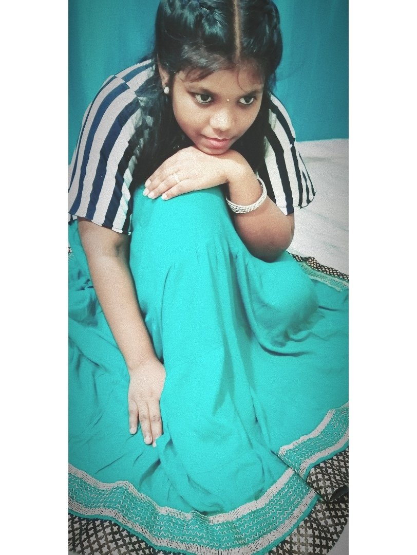 Jayashna07's tweet photo. 𝑮𝒉𝒖𝒓𝒐𝒐𝒓 𝒌𝒚𝒖𝒏 𝒏𝒂 𝒉𝒐 𝒌𝒉𝒖𝒅 𝒑𝒂𝒓, 𝑴𝒖𝒋𝒉𝒆 𝒖𝒔 𝑲𝒉𝒖𝒅𝒂 𝒏𝒆 𝑪𝒉𝒂𝒉𝒂 𝒉���𝒊 𝒋𝒊𝒔𝒌𝒆 𝑪𝒉𝒂𝒉𝒏𝒆 𝒘𝒂𝒍𝒆 𝑯𝒂𝒛𝒂𝒂𝒓 𝒕𝒉𝒆... 😇
.
.
.
.
.
#greendresses
#Festivevibes #goodtimesandbadtimes #jayashna #dogoodbegood #insaneog #kolkatatimes #trendings https://t.co/Ufp7h07TTB