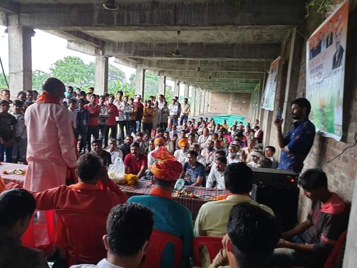 Bjp4Pratapgarh (@bpratapgarh) on Twitter photo #सांसद_आपके_द्वार के अंतर्गत आज <a href="/cpjoshiBJP/">C. P. Joshi</a> सालमगढ़ मंडल की ग्रा.प. सालमगढ़ में जनसम्पर्क किया साथ में जिलाध्यक्ष श्री गोपाल जी कुमावत, पूर्व जिलामहामंत्री श्री हेमंत जी मीणा, महामंत्री श्री प्रदीप जी उपाध्याय, श्री नारायणलाल जी निनामा, पार्टीपदाधिकारी स्थानीयजन... #सांसद_आपके_द्वार के अंतर्गत आज <a href="/cpjoshiBJP/">C. P. Joshi</a> सालमगढ़ मंडल की ग्रा.प. सालमगढ़ में जनसम्पर्क किया साथ में जिलाध्यक्ष श्री गोपाल जी कुमावत, पूर्व जिलामहामंत्री श्री हेमंत जी मीणा, महामंत्री श्री प्रदीप जी उपाध्याय, श्री नारायणलाल जी निनामा, पार्टीपदाधिकारी स्थानीयजन...