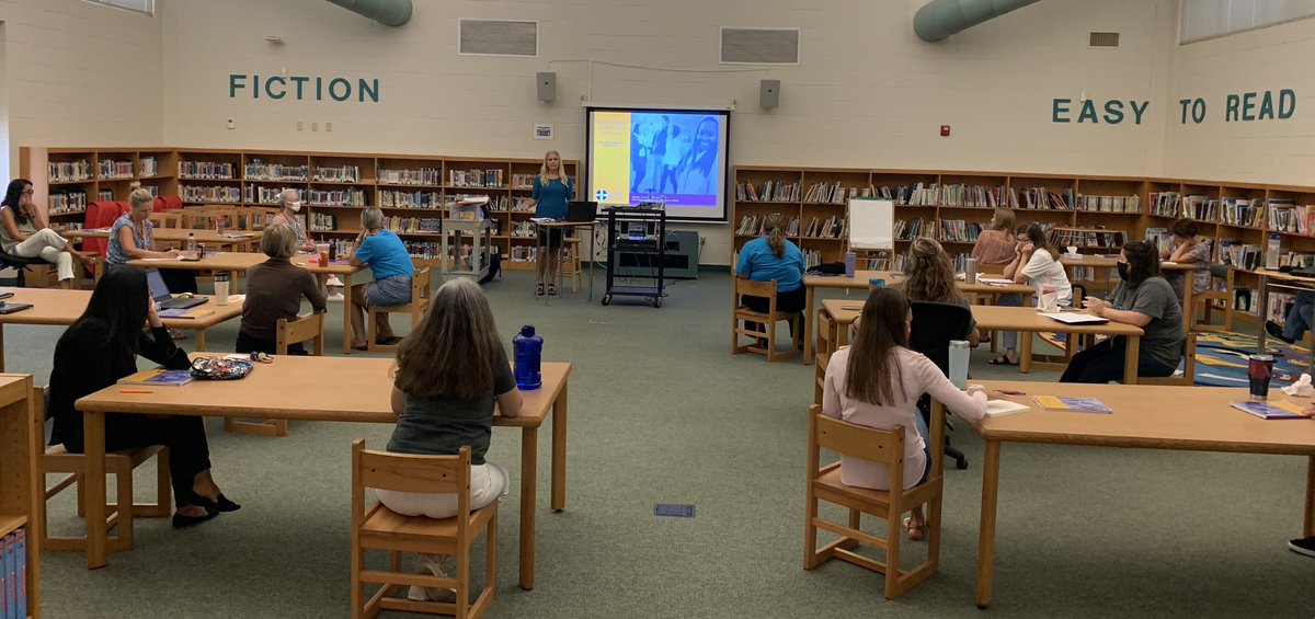 Thank you <a href="/1Saxlady/">Cyndi Fraser</a> for the great youth mental health training! Great conversations happening! <a href="/CBEPirates/">Coronado Beach Elementary School</a> 💓 @tabuckner5