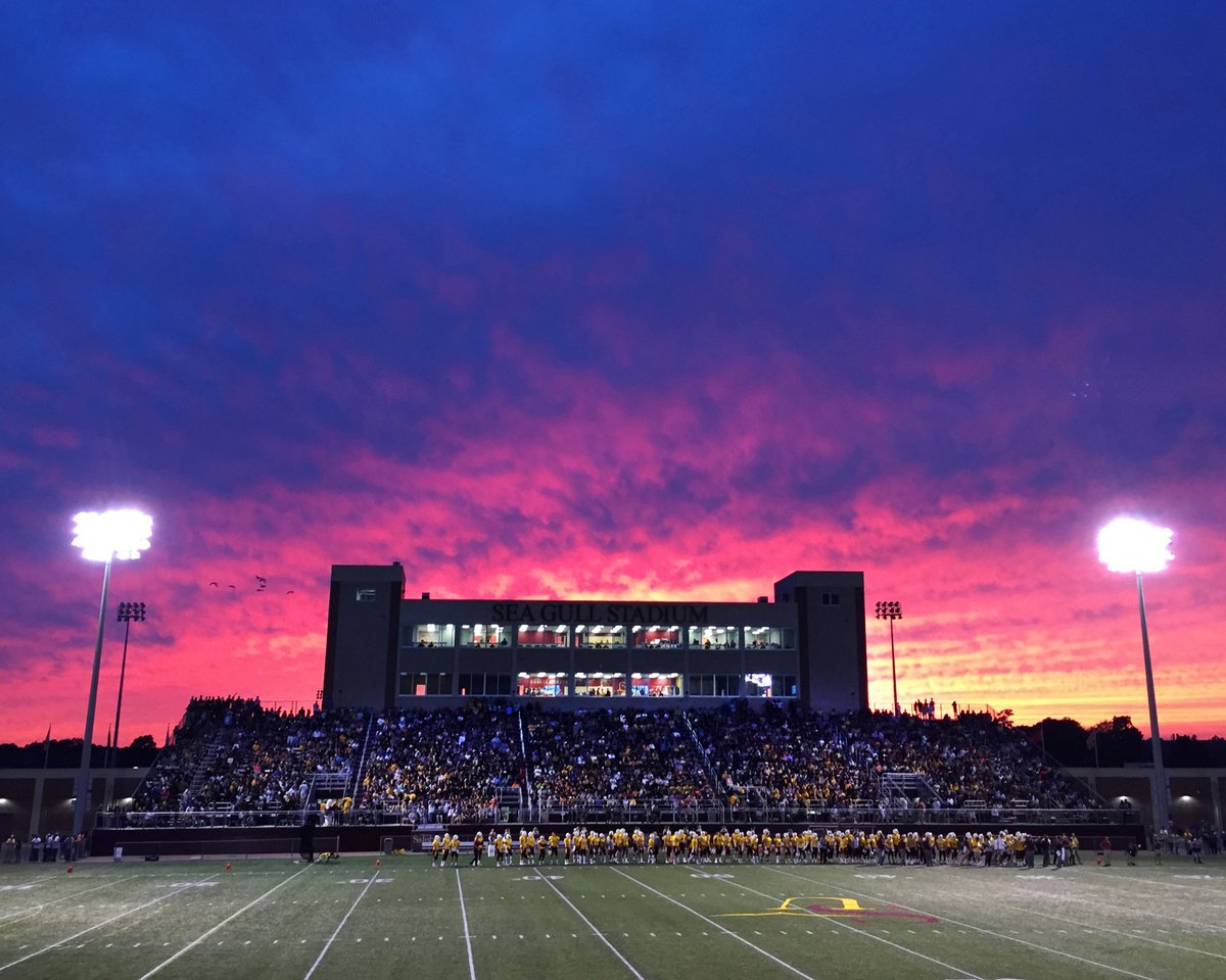SUSeaGulls's tweet photo. Bad News: There are no more sunsets after 8 p.m. for the rest of the year.

Good News: You can't beat these views no matter what time the sun sets on the Eastern Shore!

#GoGulls https://t.co/0L7b8pE0Nc