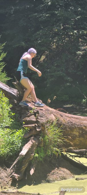 "Fun fact" Friday.  I love to climb things. You know that feeling when you look down from tall heights<a href="/tag/mvsales"class="tags"><span>#mvsales</span></a>