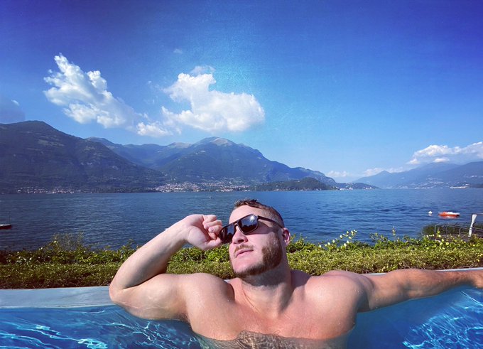 Days in Lake Como 🇮🇹 https://t.co/CUh4N4NRqV<a href="/tag/newprofilepic"class="tags"><span>#newprofilepic</span></a>