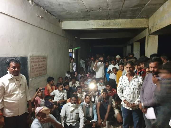 Bjp4Pratapgarh (@bpratapgarh) on Twitter photo #सांसद_आपके_द्वार के अंतर्गत आज <a href="/cpjoshiBJP/">C. P. Joshi</a> सालमगढ़ मंडल की ग्रा.प. रायपुर में जनसम्पर्क किया साथ में जिलाध्यक्ष श्री गोपाल जी कुमावत, पूर्व जिलामहामंत्री श्री हेमंत जी मीणा, महामंत्री श्री प्रदीप जी उपाध्याय, श्री नारायणलाल जी निनामा, पार्टीपदाधिकारी स्थानीयजन... #सांसद_आपके_द्वार के अंतर्गत आज <a href="/cpjoshiBJP/">C. P. Joshi</a> सालमगढ़ मंडल की ग्रा.प. रायपुर में जनसम्पर्क किया साथ में जिलाध्यक्ष श्री गोपाल जी कुमावत, पूर्व जिलामहामंत्री श्री हेमंत जी मीणा, महामंत्री श्री प्रदीप जी उपाध्याय, श्री नारायणलाल जी निनामा, पार्टीपदाधिकारी स्थानीयजन...