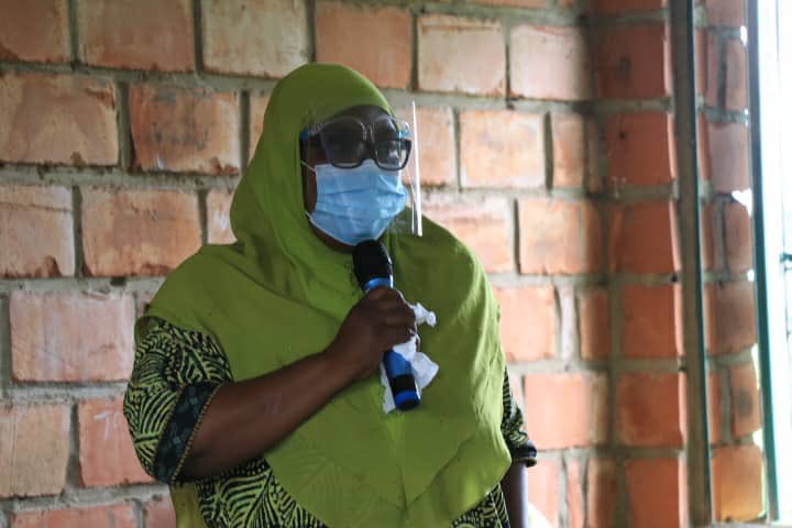 Today, with the Kaduna Active Squad Against SGBV (KASAS) team <a href="/bilques03/">@BilquesYusuf92</a>
<a href="/ProfHEY1/">Prof. Hauwa'u Evelyn Yusuf</a>
@Samira_Rigasa
<a href="/SpecialSadiya/">Sara & Mai</a>
<a href="/Zamani_Foundatn/">Zamani Foundation</a>
<a href="/m_yushau/">Abubakar M, Yusha'u</a> on our weekly sensitisation, community outreach and awareness on the rising cases of SGBV. 

instagram.com/p/CEKDpyEA2SV/…