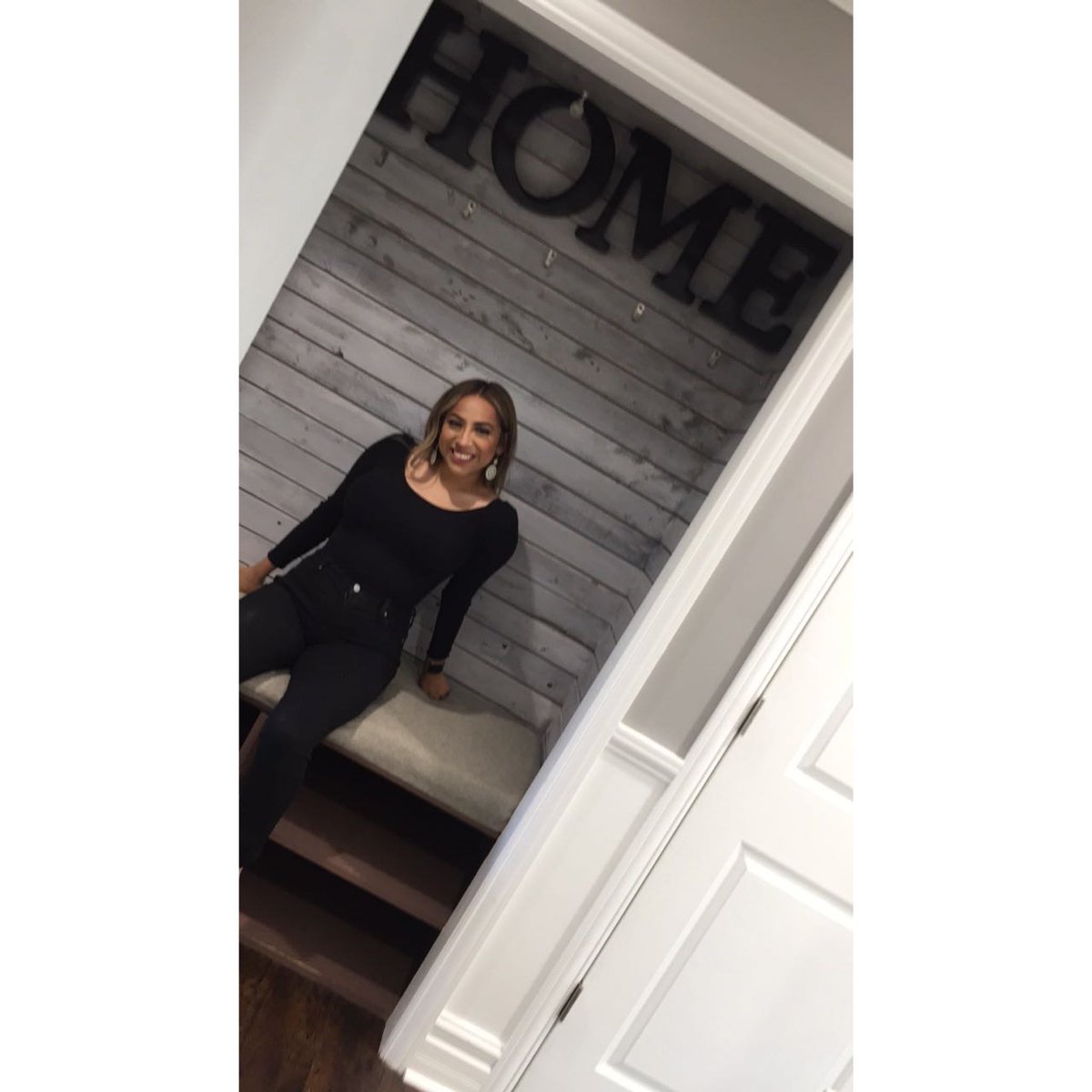 _caroop's tweet image. Todo en esta vida se puede ! Two days before my birthday I closed on my first home, all by myself 🥺❤️