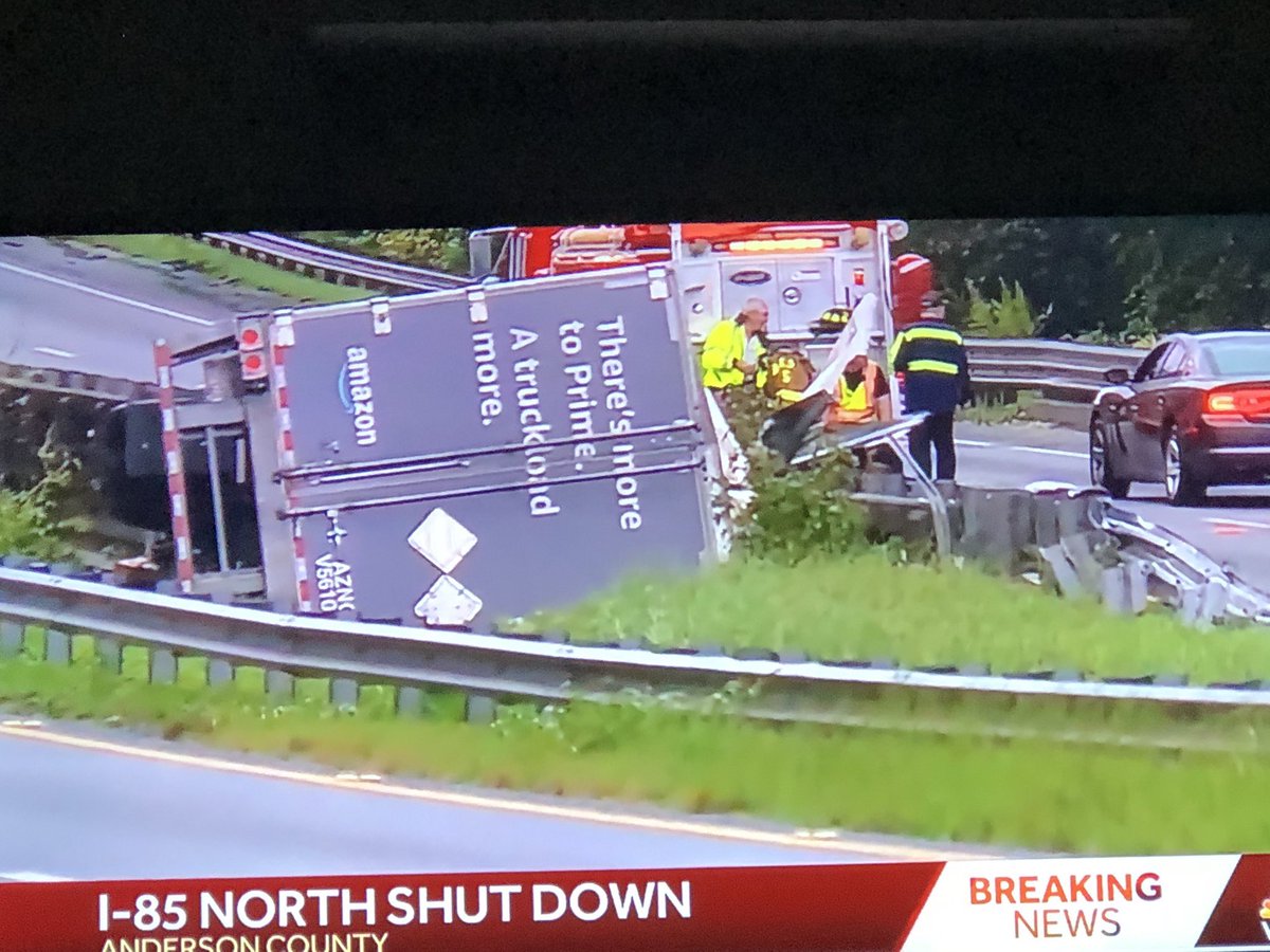 k9kayaks's tweet photo. I donβt think #OptimusPrimed never would have crashed π€·πΌββοΈ #JustSayin https://t.co/5qNSLKtxMm