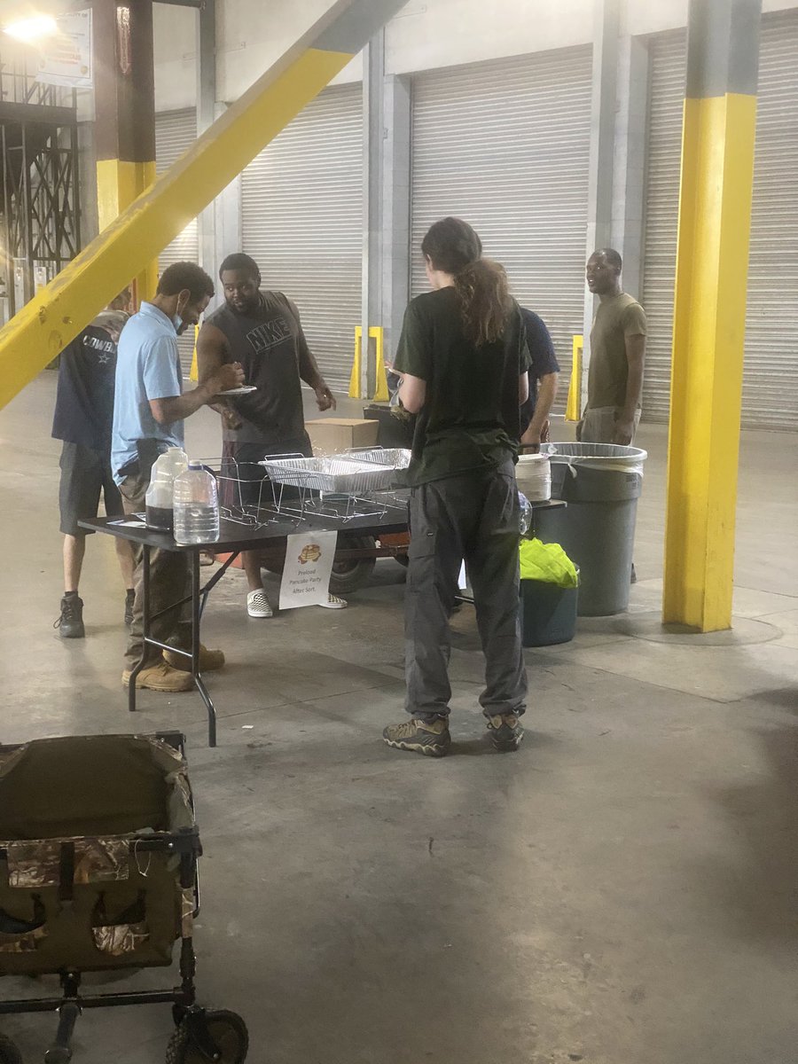 ftw_preload's tweet photo. Preload pancake party π #ftwpreload @NilesShawna @SergioC35892785 @nicholasewest @GValadez88 @RedRiverUPSers https://t.co/zAHTDjxIxV