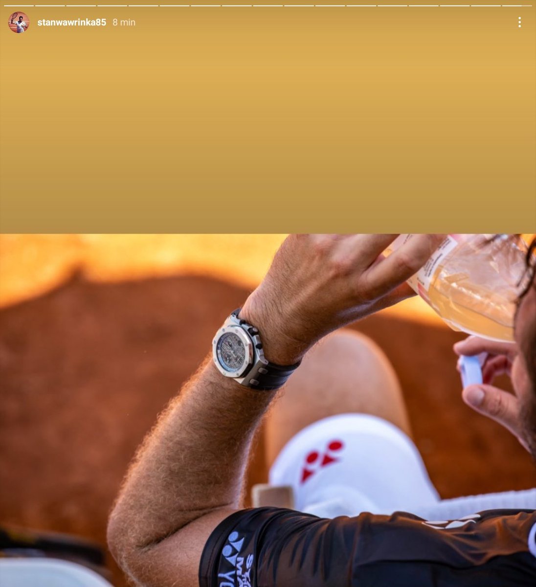 chda7777's tweet photo. What a fabulous photo! 👌⌚💦 #AudemarsPiguet #Yonex #Beautiful #GreatAngle #CloseUp #GreatPic #LoveIt #StanTheMan #Wawrinka (his instastories) https://t.co/cILhDwFUcY