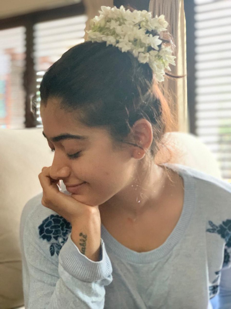 Abhi_comrade's tweet photo. @iamRashmika #HowToImpressGeetha
Even if you do not believe that you are beautiful, look into my eyes and youโll be surprised by your pretty reflection
Love uhhh 3000 @iamRashmika โค
My lyf stops whenever i see her smiling
Hope you see this
Look at her smile
@iamRashmika ๐Friends?? https://t.co/aozadNWrZB