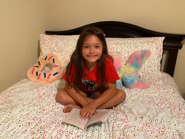 I'm enjoying matching names to faces and getting to know our students' reading tastes through their virtual responses. <a href="/MrsAfutuFCE/">Mrs. Danica Afutu M ED</a> and <a href="/MrsFernando_FCE/">Eromi Fernando</a> are doing an awesome job engaging their virtual learners!
<a href="/HumbleISD_FCE/">Fall Creek Elem</a> #thehumblelibrarian #LighttheWay