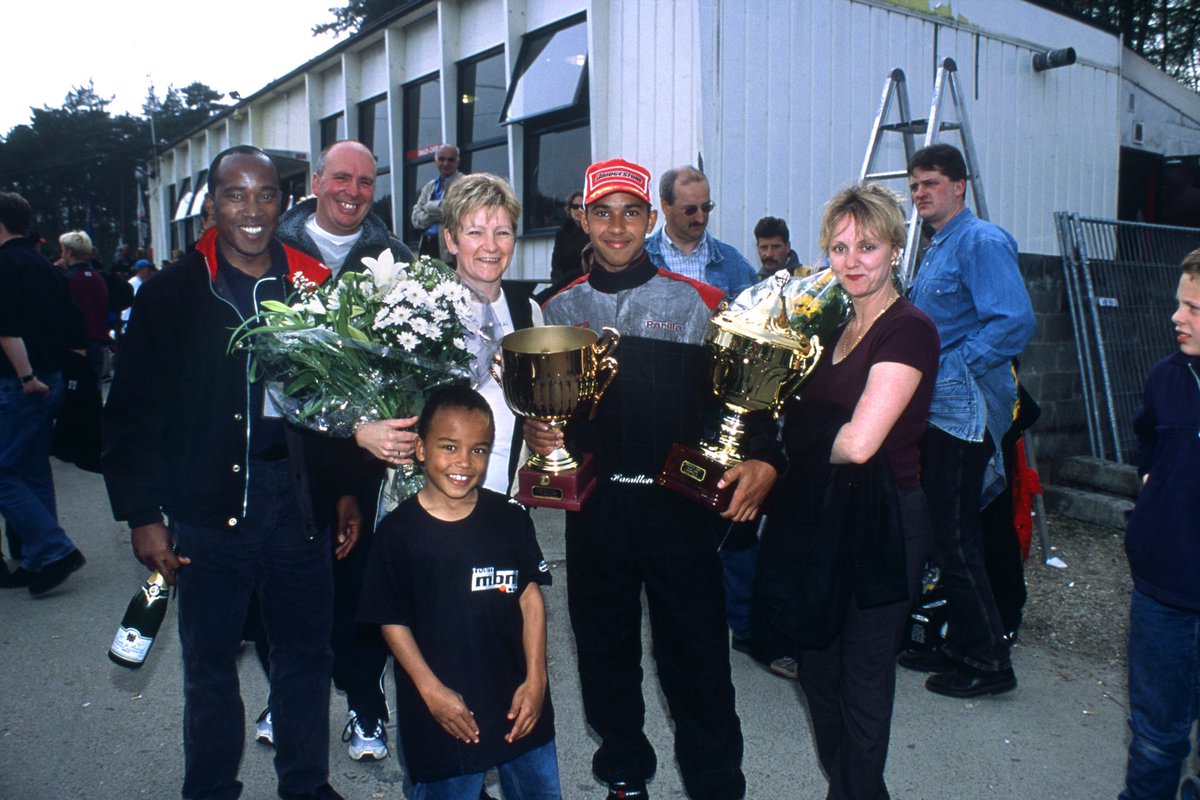 Lewis Hamilton tweet media