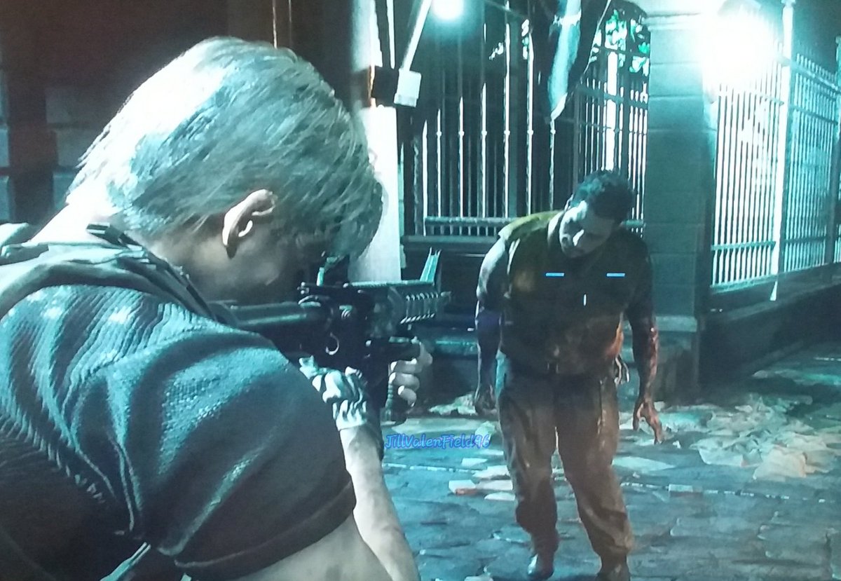 JillJVF96's tweet photo. Brad's appareance in #REmake3 has references with both #RE3 and #RE2:his body left STARS ID card just like original one while in RE2,on second play,you find him turned as zombie in the PoliceStation's stairs entrance
#REBHFun #ResidentEvil #RE3R #RE2R #BradVickers #バイオハザード https://t.co/eijIvNv8yj