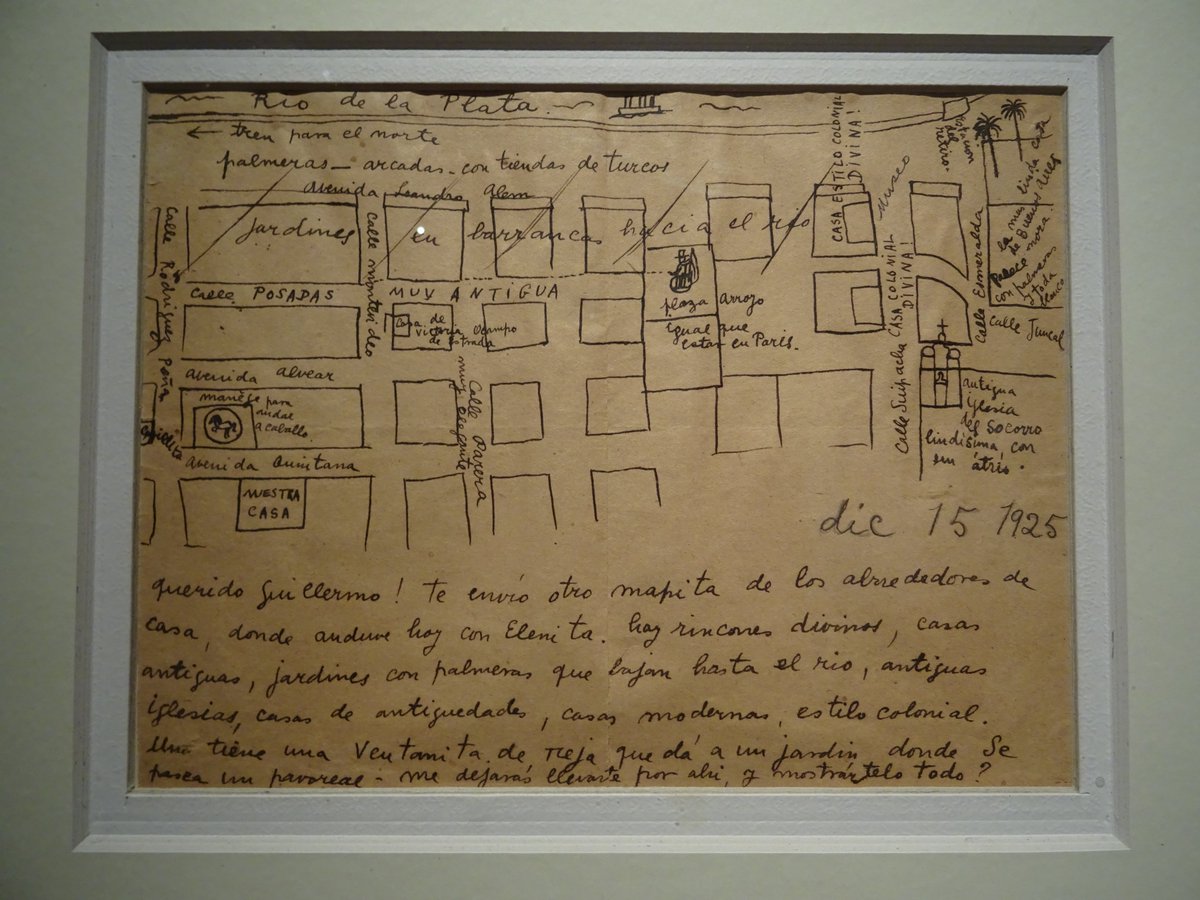 aiax2's tweet photo. Otra cosa que me conecta con Borges es que la casa en donde vivió en su juventud en Buenos Aires estaba en Av. Quintana 222, donde luego se construyó el edificio donde vivían mis abuelos
#TeamBorges

[Norah Borges, plano de Buenos Aires y alrededores de su casa, 15, dic. 1925] https://t.co/3L30TWhl0H