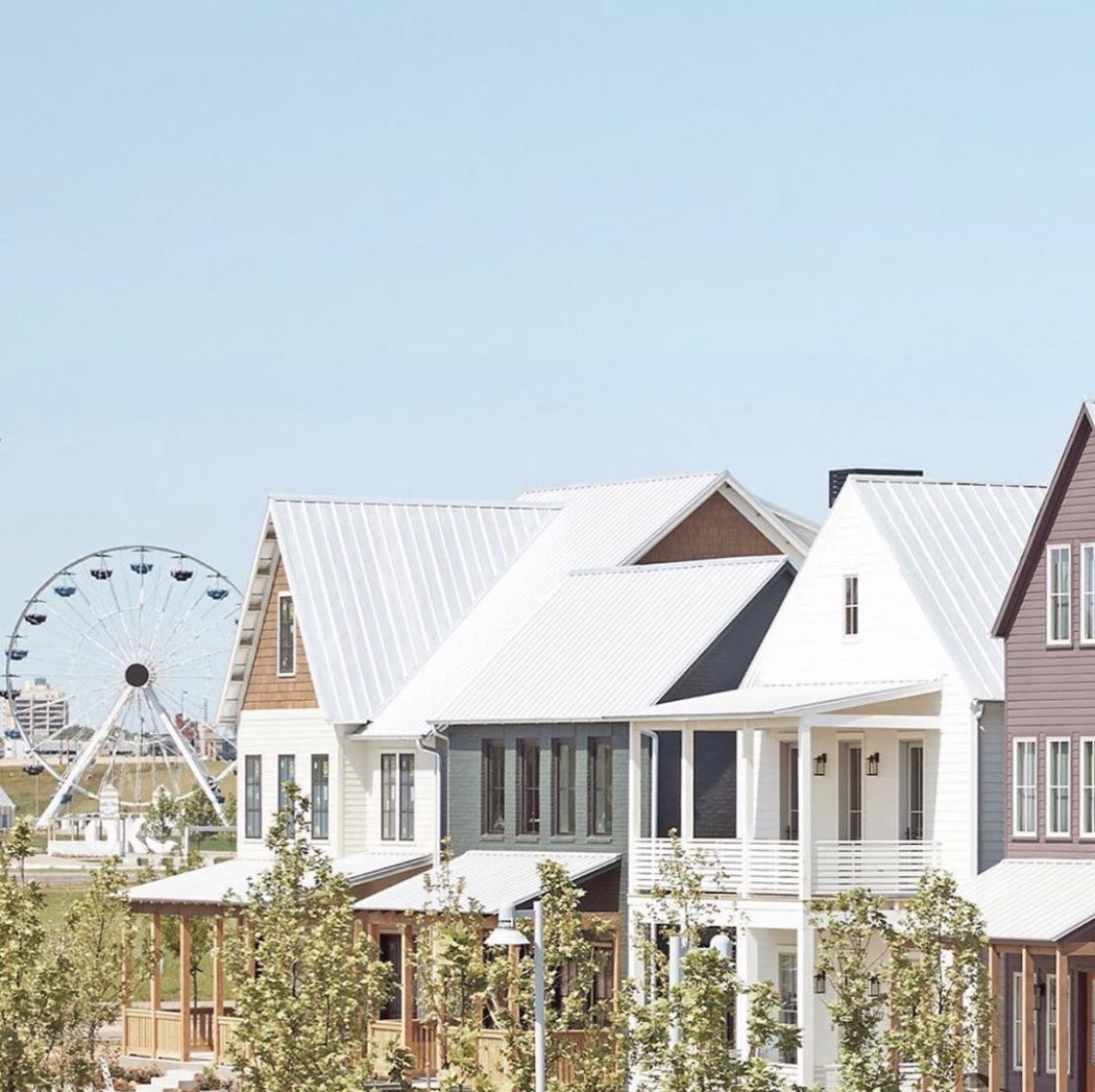 WheelerDistrict's tweet photo. As our little urban village grows, we invite you to come experience life in Wheeler.
Grab brunch at #TerminalCommons, tour a range of housing options at a @wheelerhomeokc open house, & take in the downtown skyline views from the top of @wheelerwheelokc!
#wheelerdistrict https://t.co/ODlB7SlI54