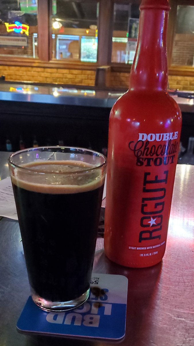 DjPlum's tweet image. @randymac81 @WilliePStyle How I plan on doing today and the entire Birthday weekend, plus shots of Crown! #welcometo40