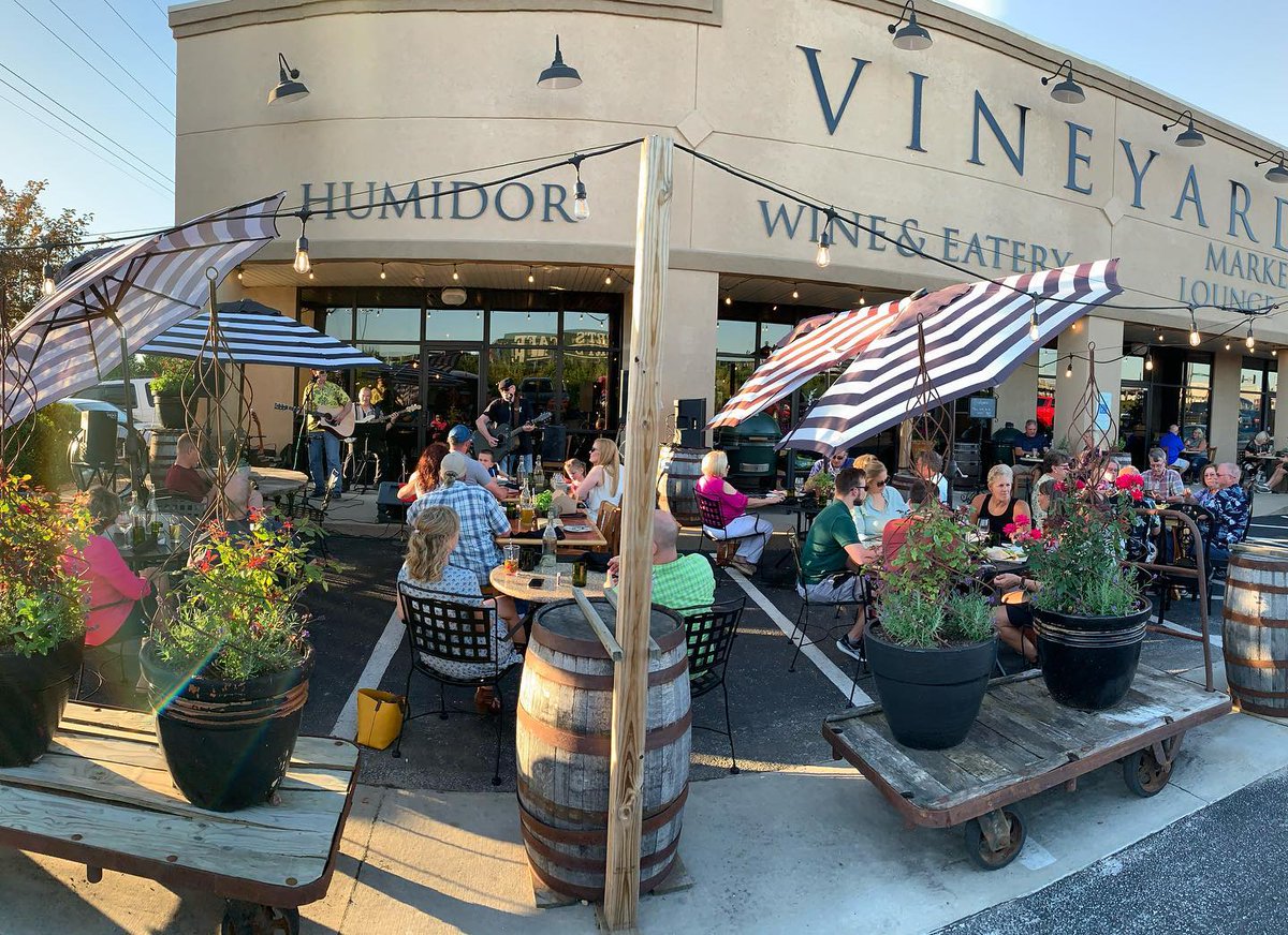 vineyard417's tweet image. Denzil &amp;amp; Jonathan Band back this Saturday the 22nd 7pm on the patio. 
#herecomesthesun #denzilandjonathanband #music #saturdaynight #saturday #patio #summernights #417 #417land #417local #417foodie #drinklocal #drinklocalbeer