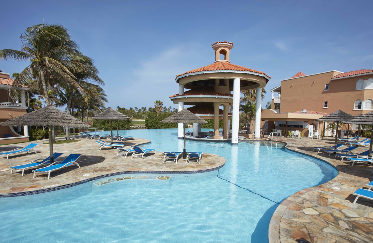 DiviResorts's tweet photo. Are you thinking #WhyDivi? With our #CleanCheck program you can enjoy this amazing pool while not having to worry. Our pool decks, pool/beach chairs and showers are sanitized daily, plus we have implemented social distancing guidelines.
Learn more: https://t.co/FdH718EeEx https://t.co/nfpoSUr7Xu