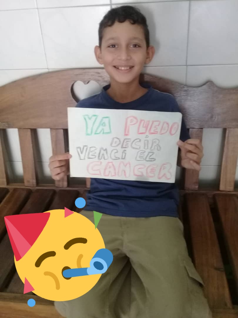 MamaLisVzla's tweet image. Las noticias que me gusta compartir, Carlitos está libre de cáncer🤩❤️🙏🥰😍.
El vino de Cumaná para realizarse unos exámenes, su mamá preguntaba a Dios porqué otros se curaban y él no, hoy ella entendió que el tiempo de Dios es perfecto y llorando llamó para darnos la noticia.