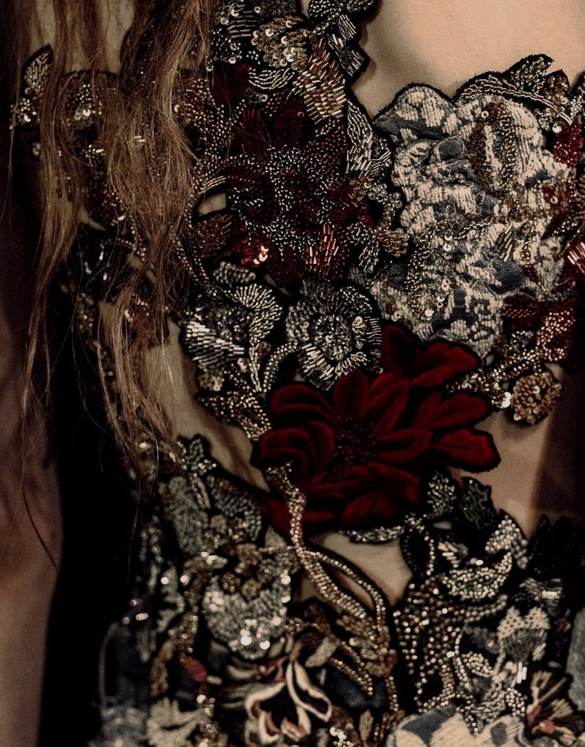 9. Woman Initially you seem like a very cold person. You don't let people in easily. You don't like talking about your feelings. You're very straightforward. You're smart and you think on your feet. Your sense of humor is elite. You're independent and self-reliant.