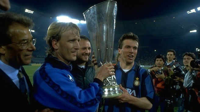 razqan8's tweet photo. #InterSevilla   #ForzaInteramala  🏆 https://t.co/efCxmambbT