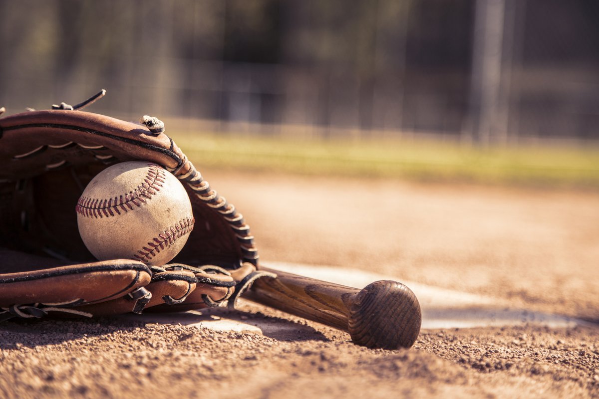 VeritableData's tweet photo. #FactFriday: #Baseball star, #PeteRose, had to swear before a #Notary that he'd eaten #Wheaties since he was a child in order to appear on the box! #VeritableDataSolutions #NotaryPublic #NotaryApp #VeriLock https://t.co/qgR5I6satj