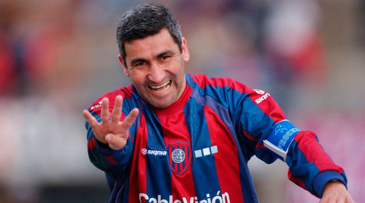 DebateSL's tweet photo. ⚽ Cuatro goleadores, para un solo puesto. ¿Quien sería el delantero de tu equipo? Opina cuervo, te leemos. #SanLorenzo ⤵️ https://t.co/JKxbVqFX4f
