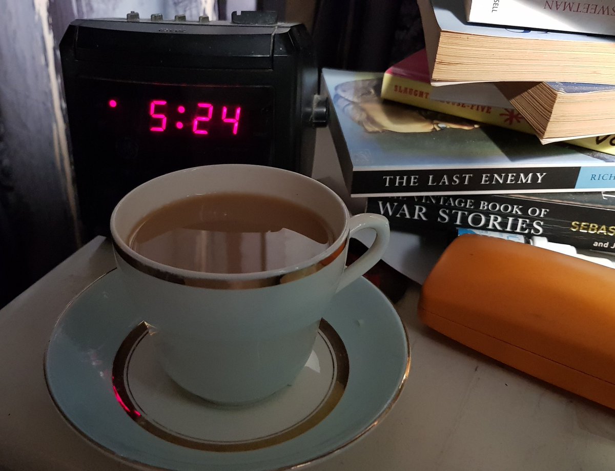 Fab new Crown Lynn cup and saucer from my friend and Crown Lynn guru <a href="/valmonk53/">Valerie Monk</a>. Doing a stirling job on the early-morning tea shift.