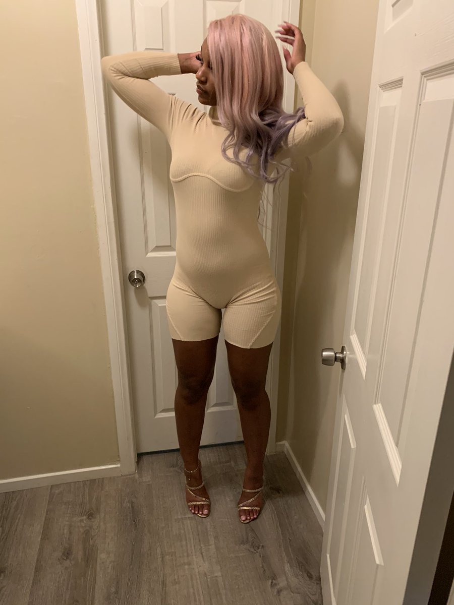 La was up?😍👅 #la #California #BlackTwitterMovement #BlackGirlMagic