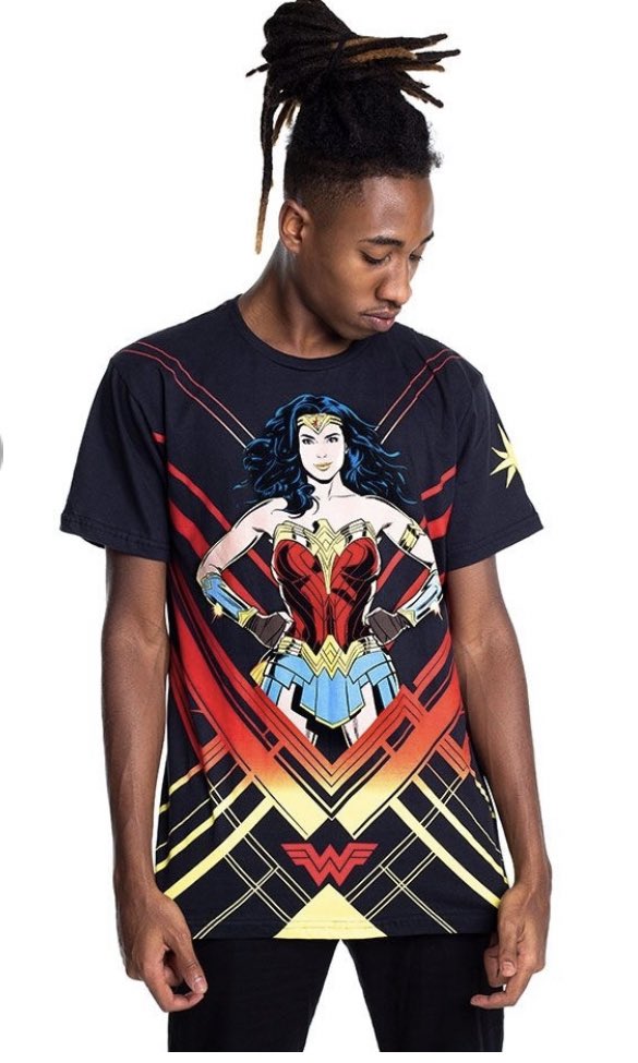 blusa mulher maravilha piticas