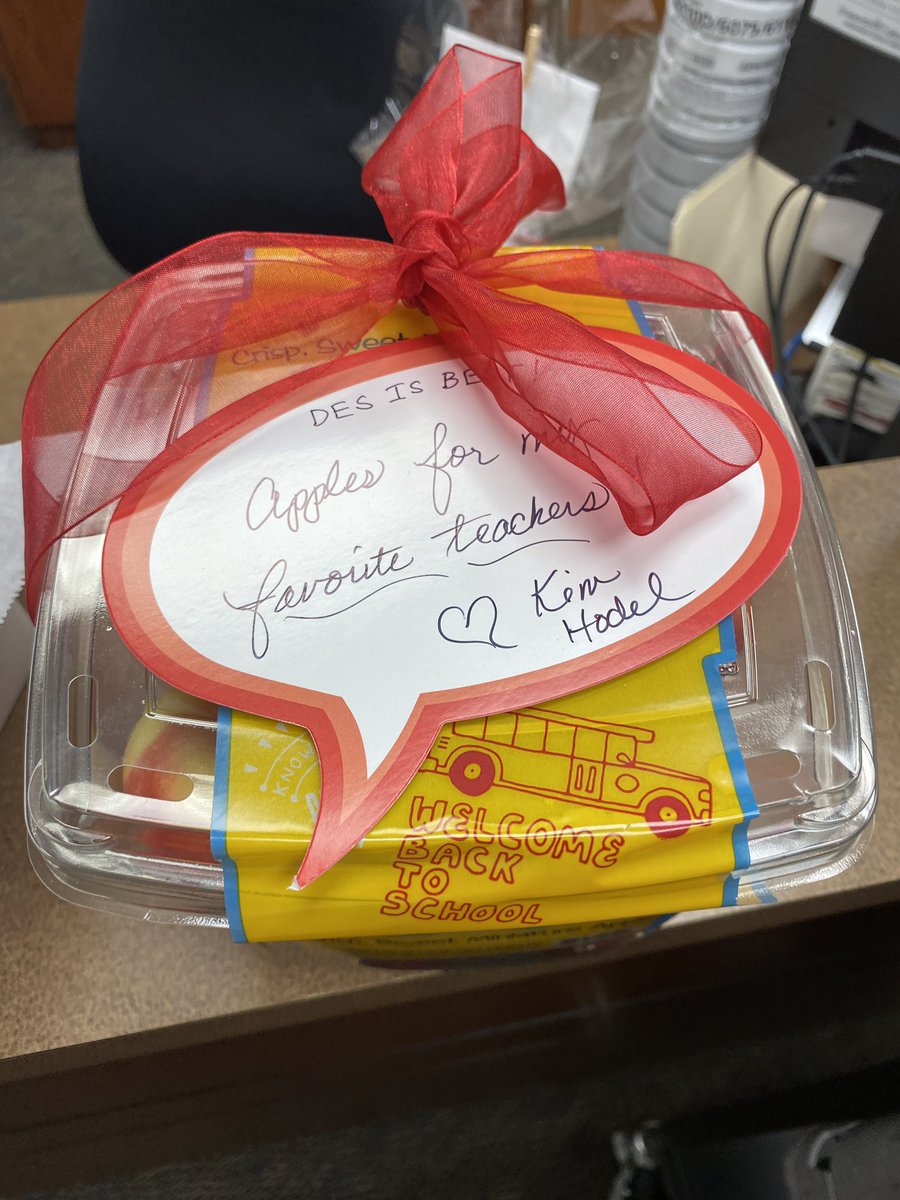 Another sweet treat from a former dolphin! #DESisBEST