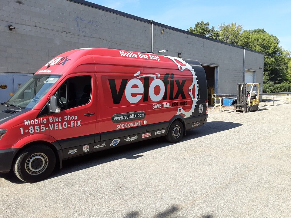 VelofixKW's tweet photo. #bike repair while you work!
.
.
#mobilebikeshop #velofixkw #savetimeridemore #bookonline #ride #rideyourbike
https://t.co/F9zkQCCw0F https://t.co/SEIv1BPzYv