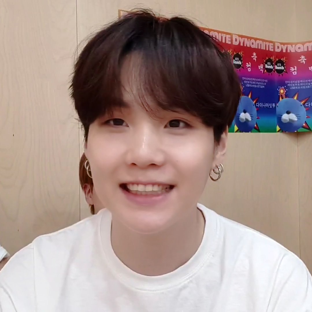 yoongisarchive's tweet photo. https://t.co/L8jSM1d8n5