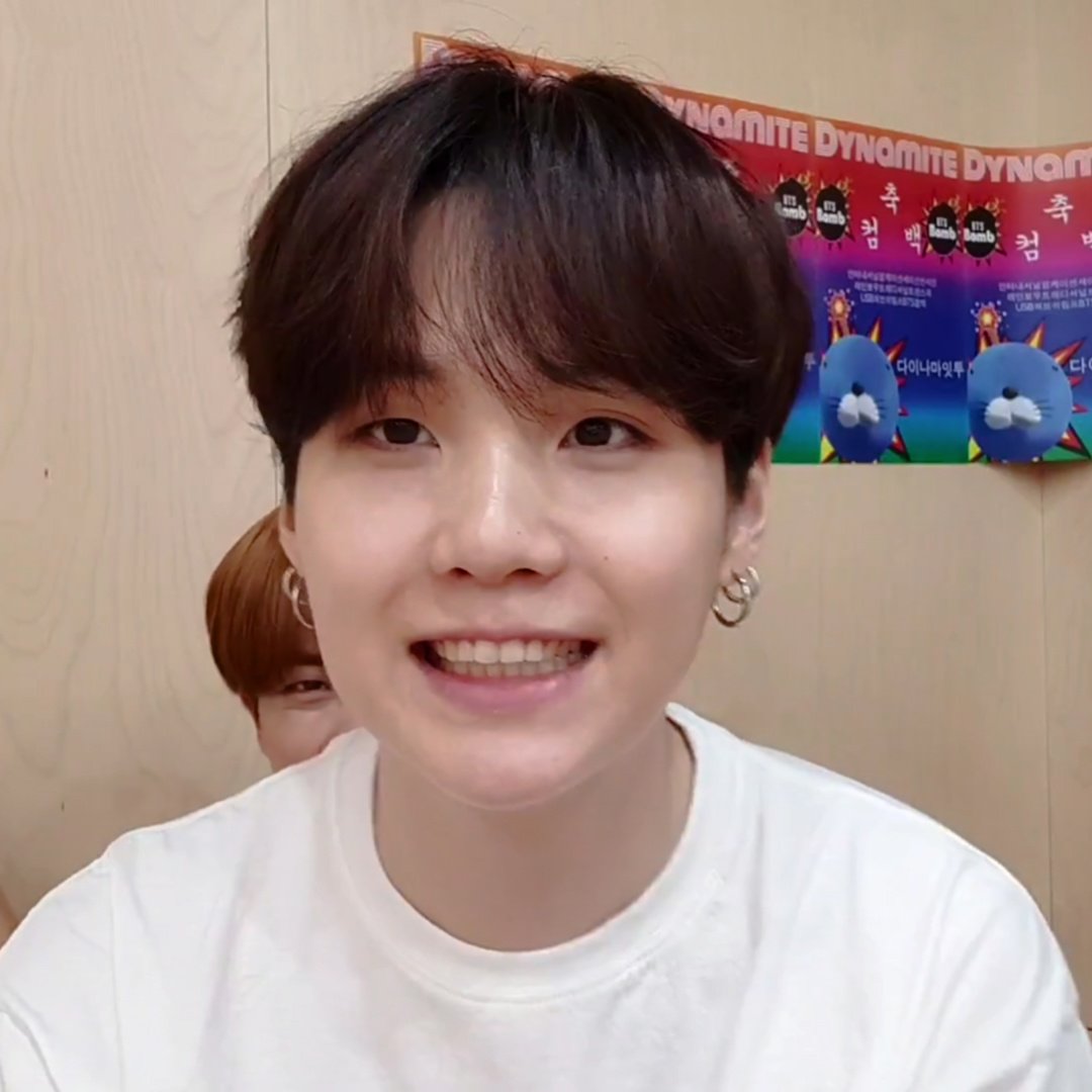 yoongisarchive's tweet photo. https://t.co/L8jSM1d8n5
