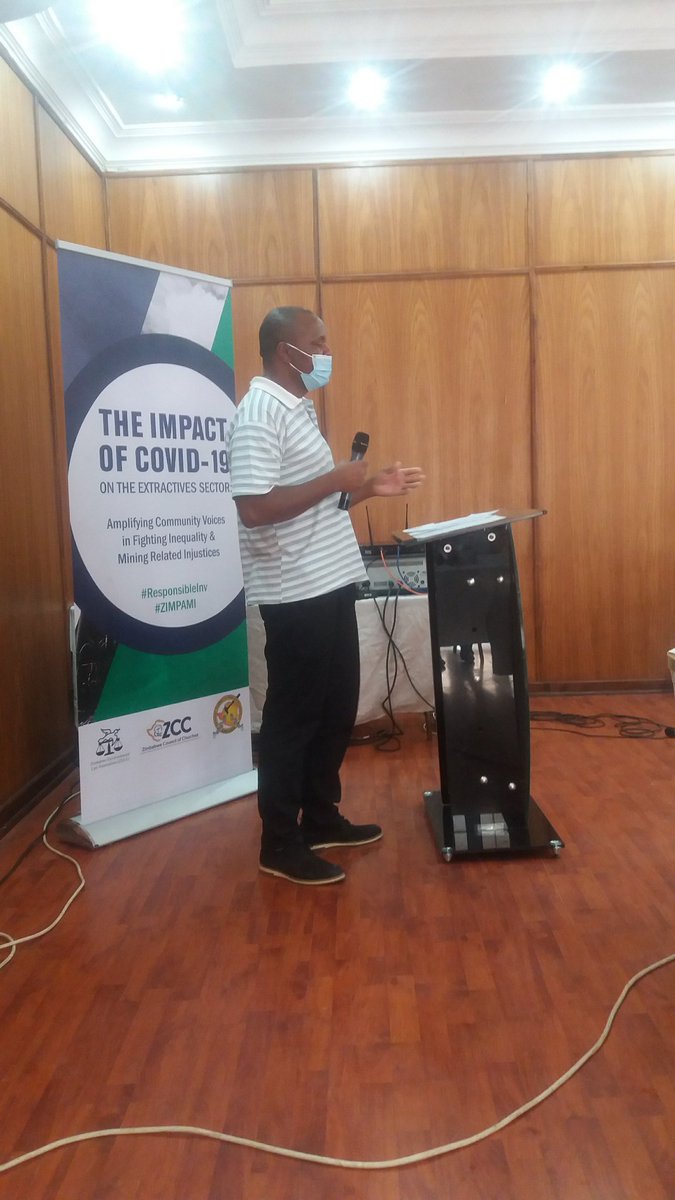 sophietakuva's tweet photo. #ResponsibleInv
#ZIMPAMI
Tongogara Rural District Council,CEO Mr Rufasha on"public resource management for local economic development~the pandemic affected all sectors& mining that generate more revenue&without revenue RDCs are unable to do service delivery to the communities https://t.co/SJx3MnQgZh