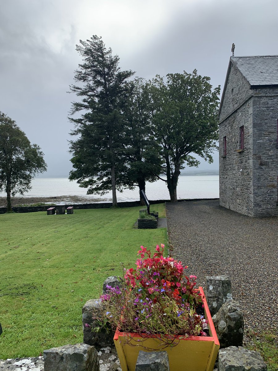 CillianKilkee's tweet photo. I get a real buzz whenever I visit a positive and proactive community. Spent the morning with @CathalCroweTD in #Labasheeda talking to some great community leaders and businesses who are driving the village on.
All that & one of the best located community centers in the country https://t.co/njAnw99TSp