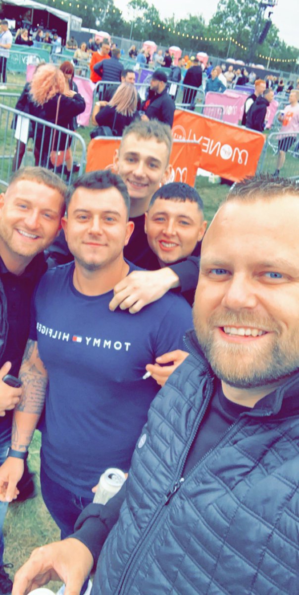 warrenpine's tweet image. #VMUnityArena