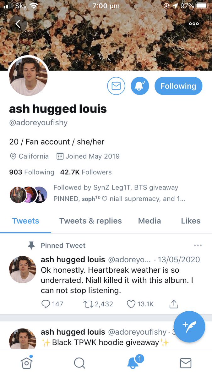 blesshazzza's tweet photo. @adoreyoufishy @LevyValenzuela @synz_leg1t done! 🥰🥰 https://t.co/m7PSurUxGs