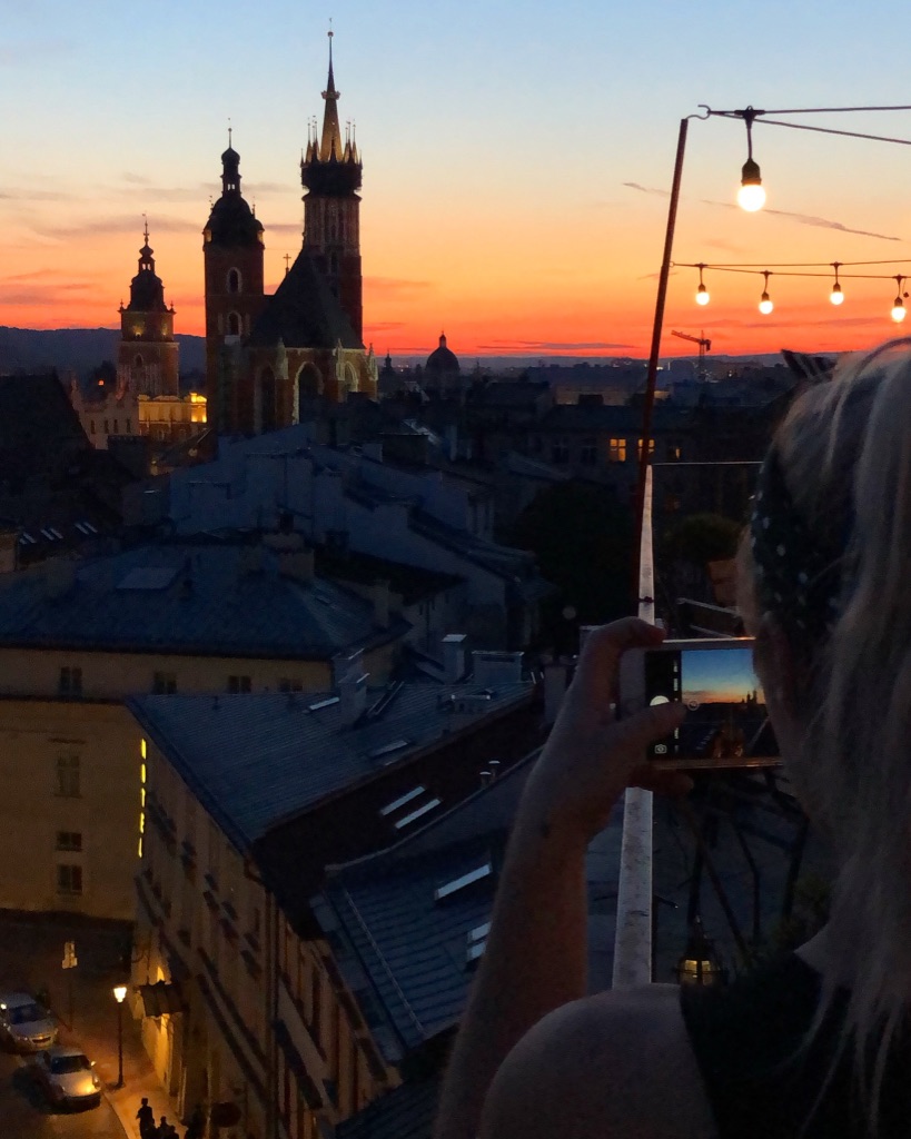 Again, we got an Airbnb that far exceeded the priceFor under $80 for 1 night this was our spotCenter of town and extremely nice condo[cont...]